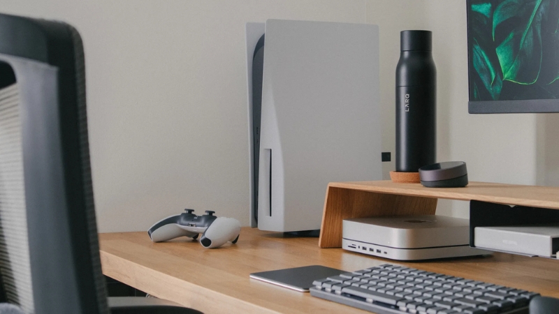 Why even use a mouse and keyboard on PS5?