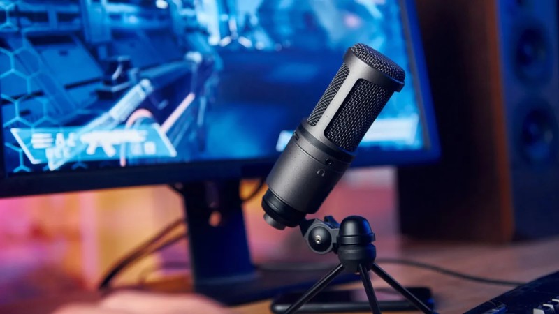 The dedicated microphone - Broadcast-quality comms